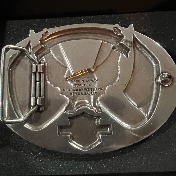 Belt Buckle - Picture 2 of 2